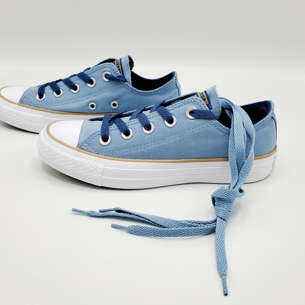 Converse Chuck Taylor All Star Baby Blue Low Top